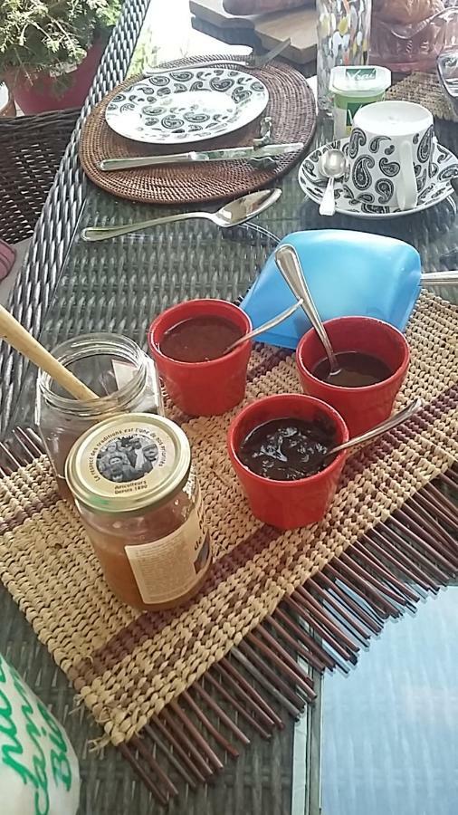 Le Mas-dʼAgenais Le Dormeur Du Val Bed & Breakfast エクステリア 写真
