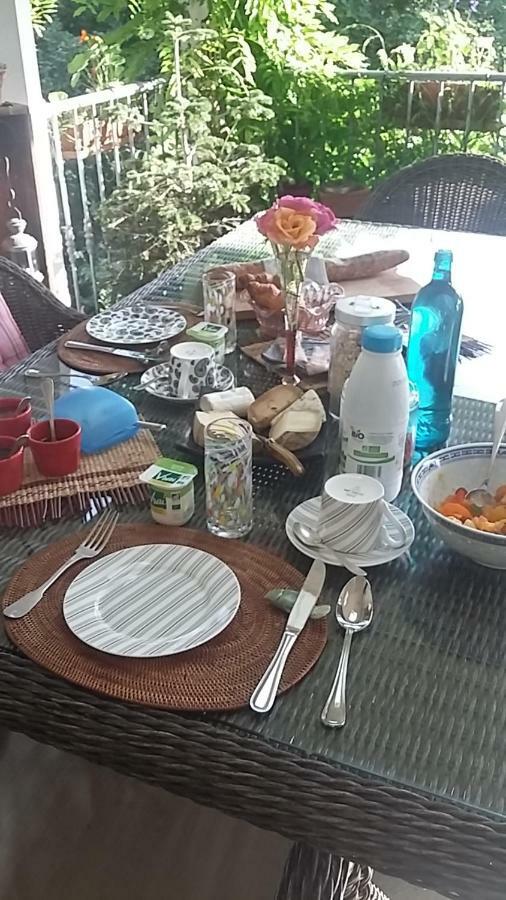 Le Mas-dʼAgenais Le Dormeur Du Val Bed & Breakfast エクステリア 写真
