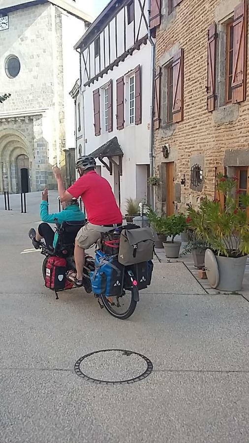 Le Mas-dʼAgenais Le Dormeur Du Val Bed & Breakfast エクステリア 写真